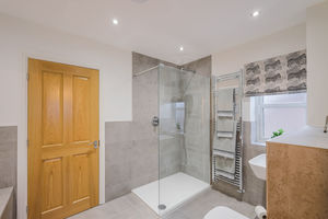 Photo 27- click for photo gallery